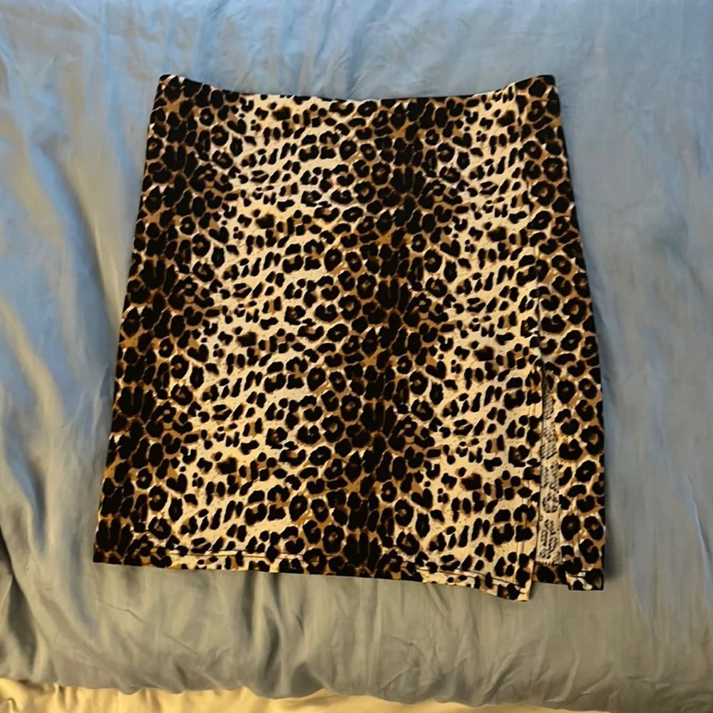 SALE Donating 10/3 Handmade Cheetah Print Skirt - Picture 1 of 3
